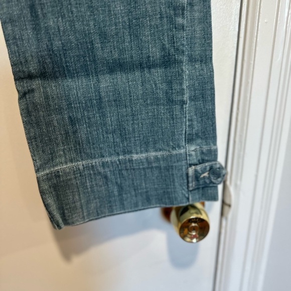 NWOT Women’s Sz: 6 FOJ Wide Leg Sailor Pant Jeans. Cuffed Wide Hem. Medium Wash - Picture 12 of 16